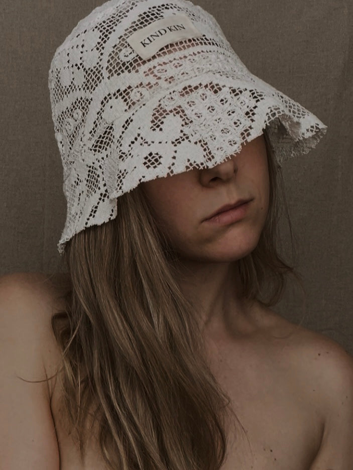 Asta Bucket Hat